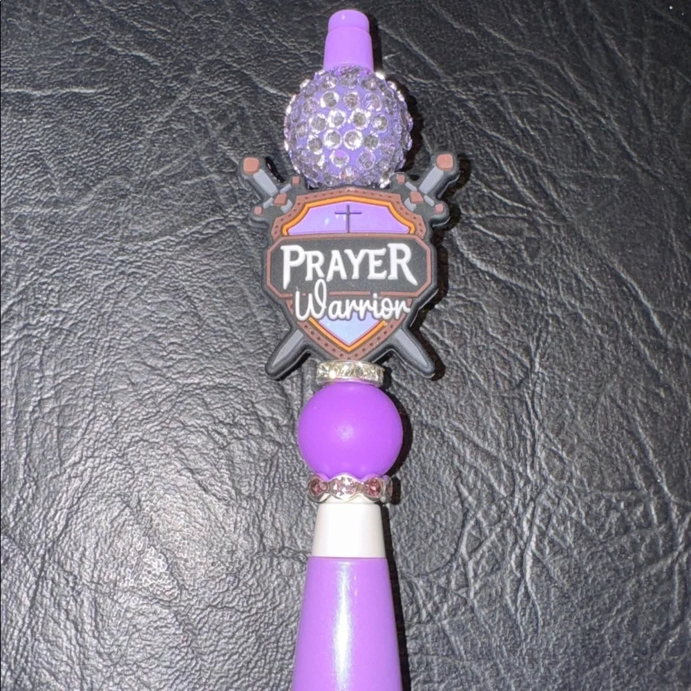 Box Cutter Lavender, Black & White “Prayer Warrior“ Bead Handcrafted by me, NEW